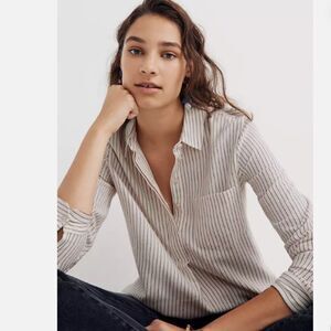 Madewell Flannel Classic Ex-Boyfriend Button-Back Shirt✨